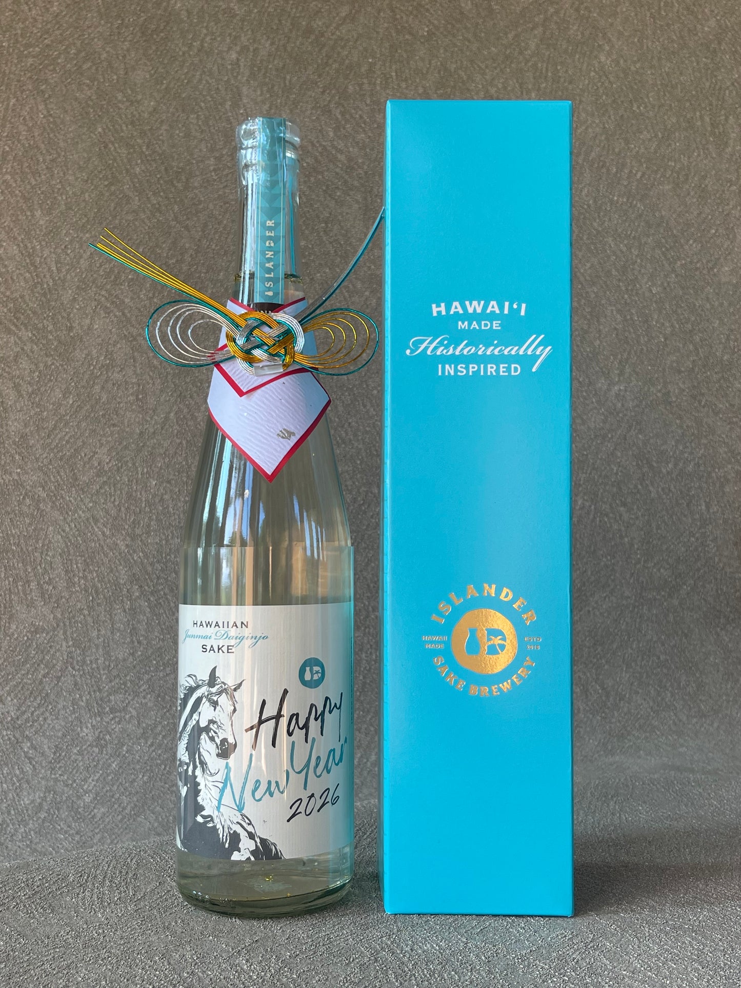 Islander Sake Junmai Daiginjo with Gold Flakes - New Year's 2026 Special Edition (750ml)