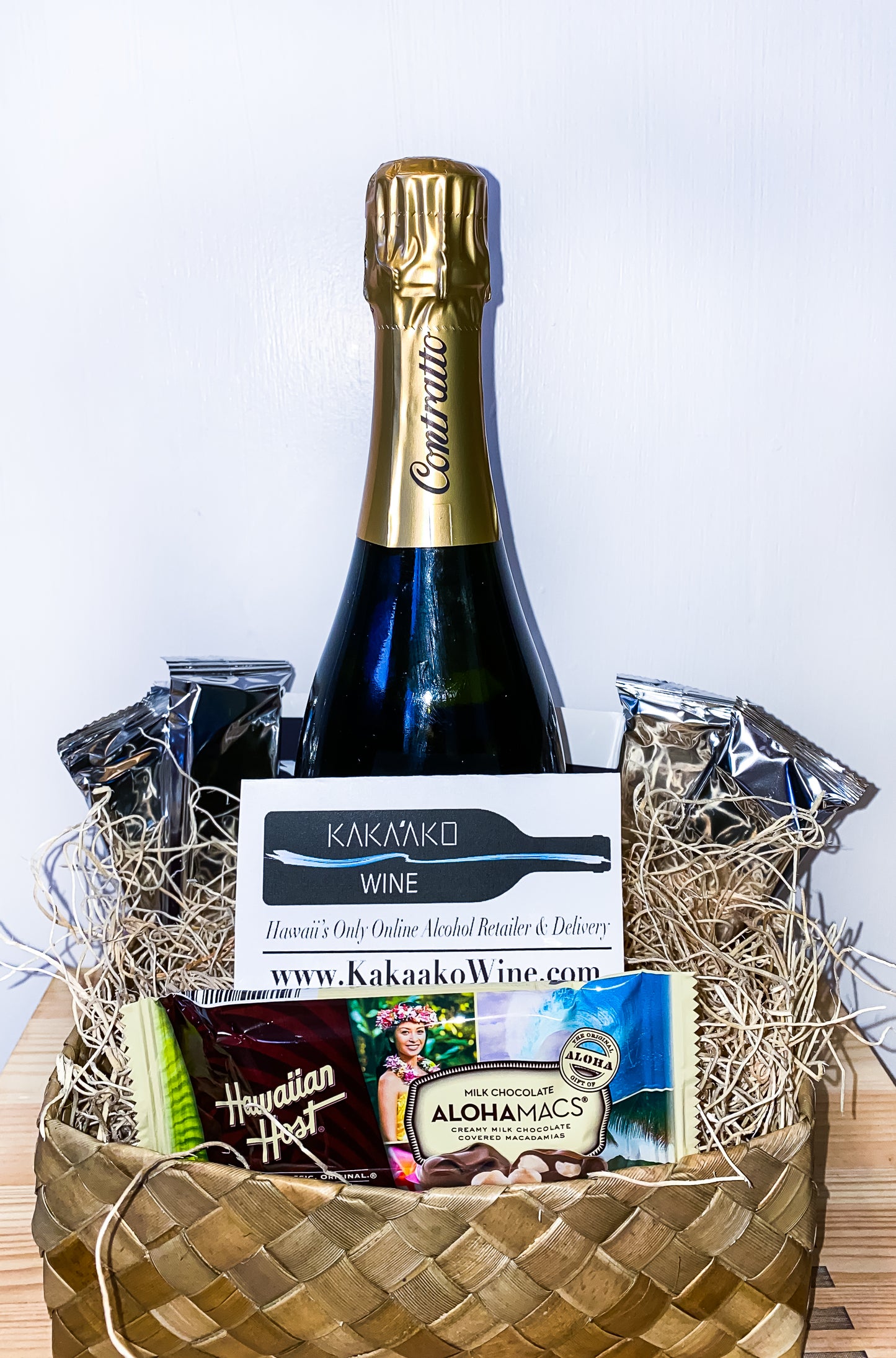 Upgrade 1 or 2 Custom Bottle Purchase to a Gift Basket